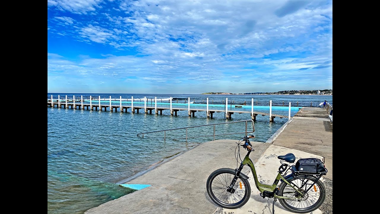Dee Why Beach to Narrabeen Rock Pool via The Lake