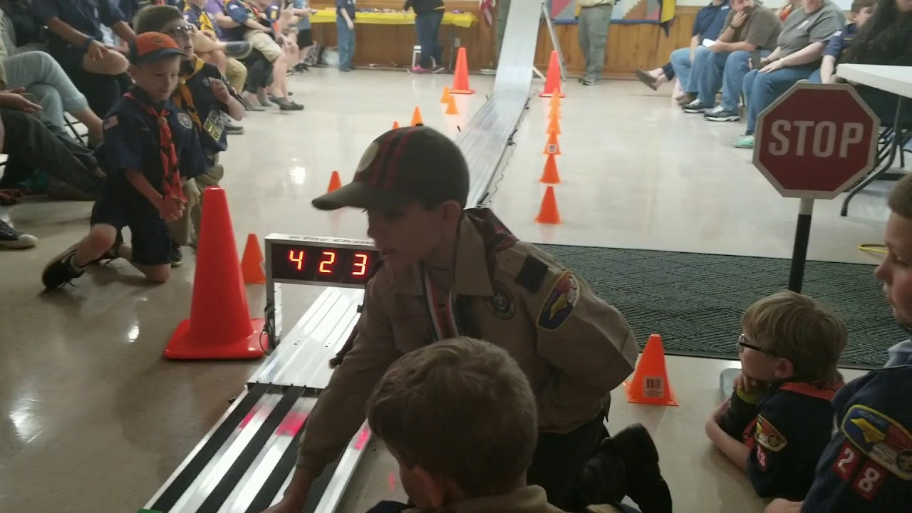 Jonathan's Pinewood Derby Regional race YouTube