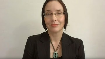 Hundreds gather at memorial in Sydney to pay tribute to victims