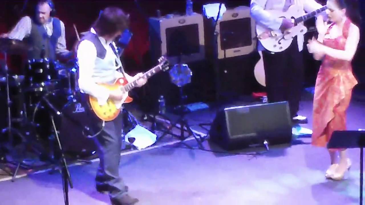 Jeff Beck & Imelda May How High the Moon 32411 930 Club wash D.C