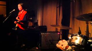 Scout Niblett - Your Last Chariot (Live @ Cafe Oto in London 30.11.2010)