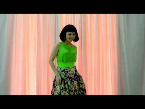 Chinese song oldies :  给我一个吻 ( Give me a kiss )-韵儿