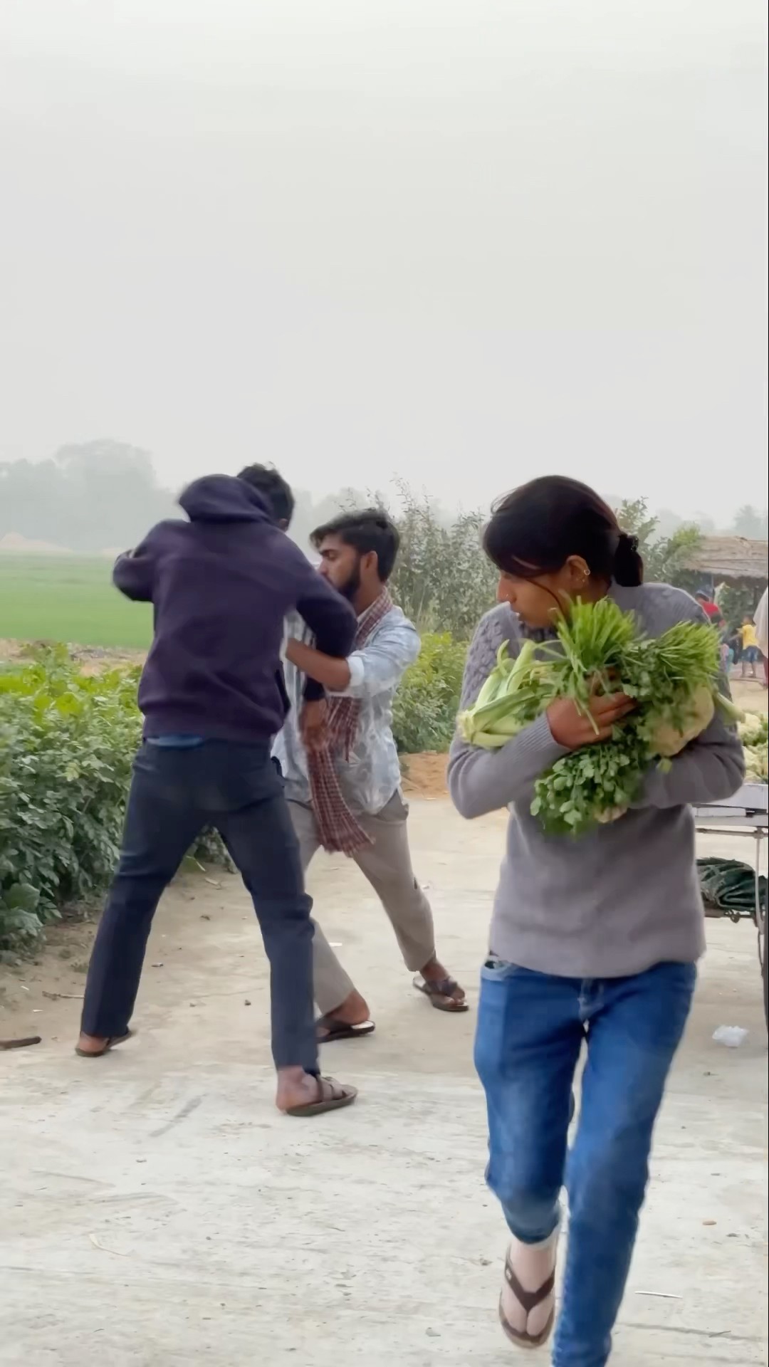 Sabji churane ka tarika ~?#shorts #comedy #funny #pushpanjalimaurya