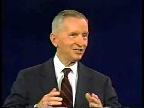 Ross Perot in 1992 on NAFTA and the "Giant Sucking...