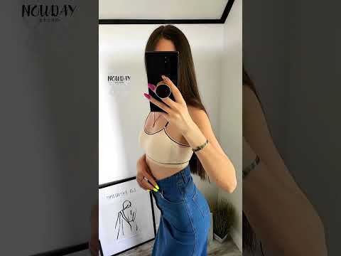 Жіночий бежевий топ бавовняний на тонких бретелях під сорочку, видео 1