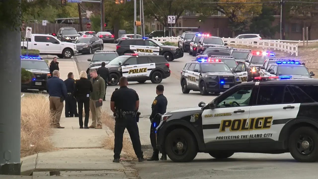 Police officer shoots, kills armed man after foot chase on North Side ...
