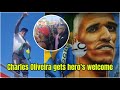 New UFC champ Charles Oliveira gets hero's welcome back in Brazil