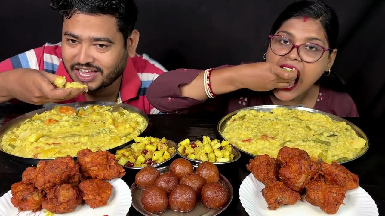 khichuri, chicken pokora, aloo posto vaja gulab jamun eating show
