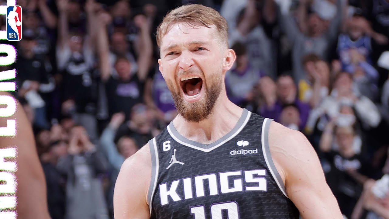 Kings say Domantas Sabonis has avulsion fracture in right thumb - ESPN