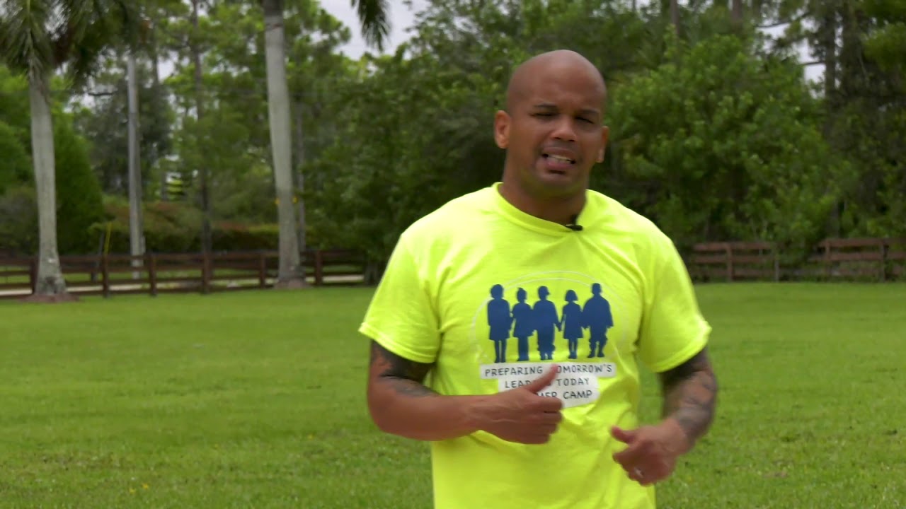 W2T FOOTBALL - YouTube