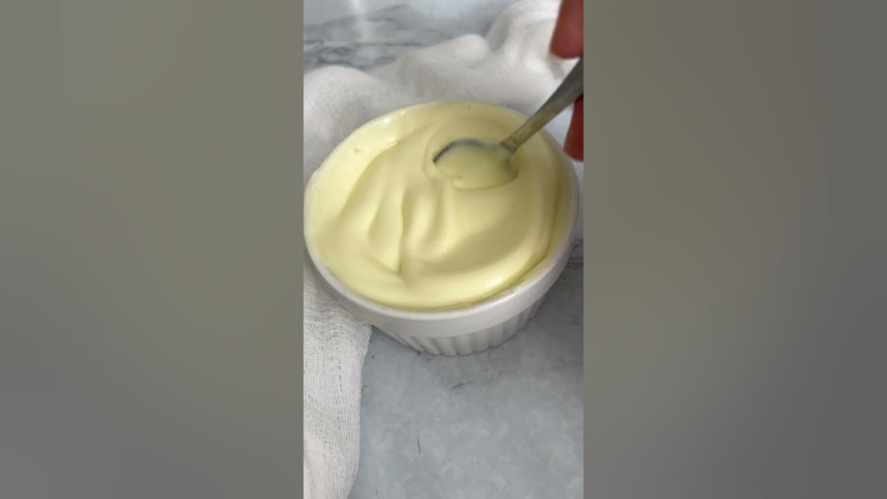 Homemade Mayonnaise in less than 2 minutes with 3 INGREDIENTS ONLY #Shorts Homemade Mayonnaise in less than 2 minutes with 3 INGREDIENTS ONLY #Shorts