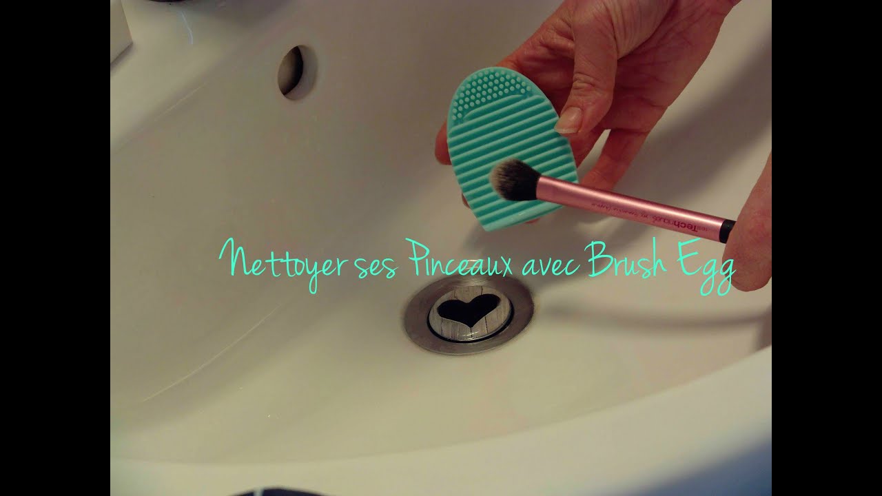 Nettoyer Ses Pinceaux Maquillage Bicarbonate