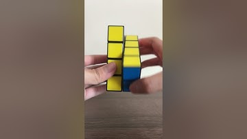 Loop? 🔁🤔 #satisfying #rubikscube #shorts