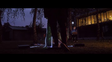 Explorative Interactive Light Installation