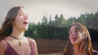 Wild Honey sings "Szerelem" featuring: Peia, Megan Danforth and Cyrise Schachter
