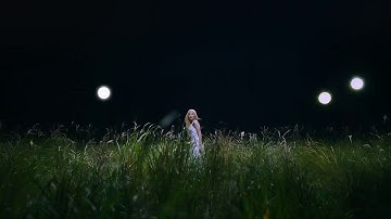 Ooh la la a wae, a wae, a wae Ooh la la waewae an dwae an dwae