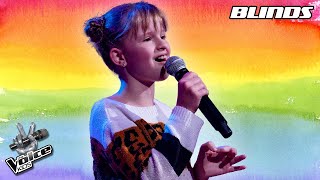 Kerstin Ott & Helene Fischer - Regenbogenfarben (Solea) | Blind Auditions | The Voice Kids 2022