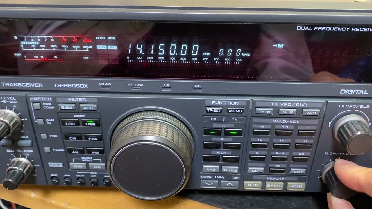 KENWOOD TS-950SDX - YouTube