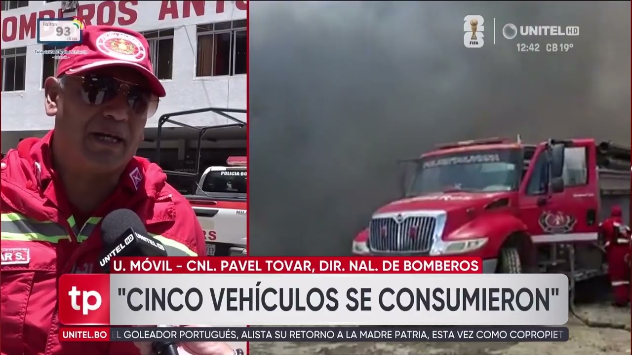 Incendio de magnitud deja cinco buses afectados en un taller mecánico en Oruro