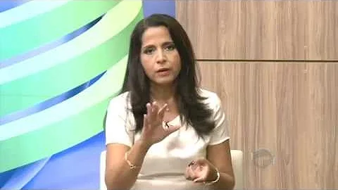 Como se comportar diante de um fofoqueiro?