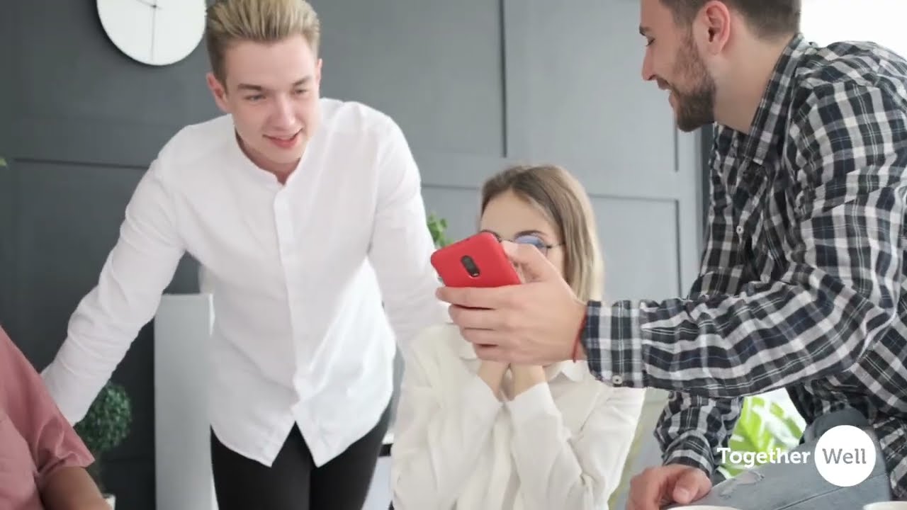 Mindfulness in Social Media | Harnessing Technology and Social Media for Wellness | TogetherWell