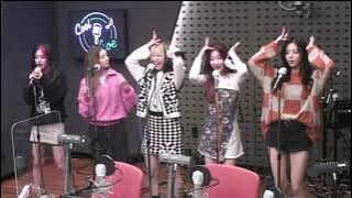 ITZY Singing 'LOCO' on KBS Cool FM Radio 211006