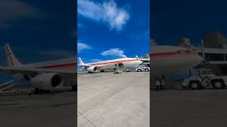 Mainan Pesawat Garuda Indonesia Parkir Shakana Toys