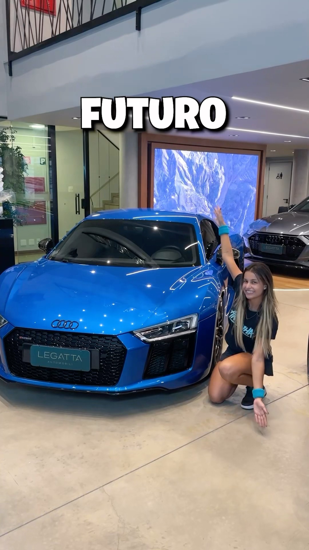 CAR OF THE PAST VS CAR OF THE FUTURE !!!
