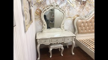 Hoàn thiện Bộ bàn ghế trang điểm Tân cổ điển sang trọng tại nhà chị Yên -Long Biên