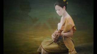 รักบังใบ    ศรัณย่า.wmv