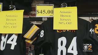 Steelers fans are hoping the antonio brown trade to oakland raiders
will end drama that's been hanging over team; kdka's bob allen
reports.