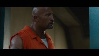 Форсаж 8 Dwayne Johnson Movie - тюремный бунт Форсаж 8 Dwayne Johnson Movie - тюремный бунт