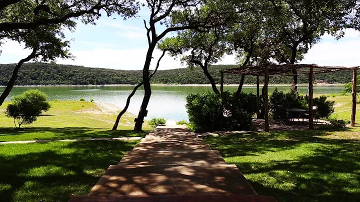 454 Sidney Shores, Lake Medina TX