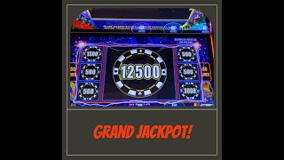 SCREAM ALERT!!!!! Ladies and gentlemen, my 1st ever GRAND JACKPOT on Lightning Link Slot Machine!