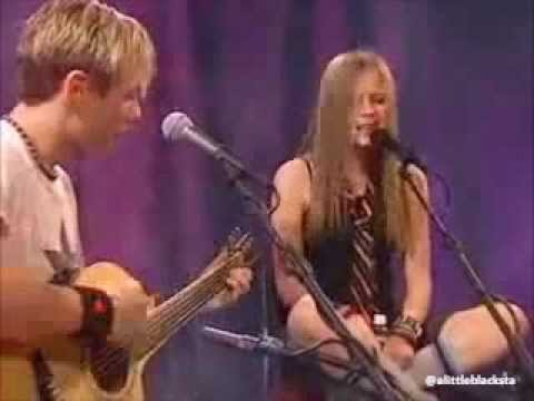 Avril Lavigne - Goodbye Lullaby (Acoustic/Live Version 