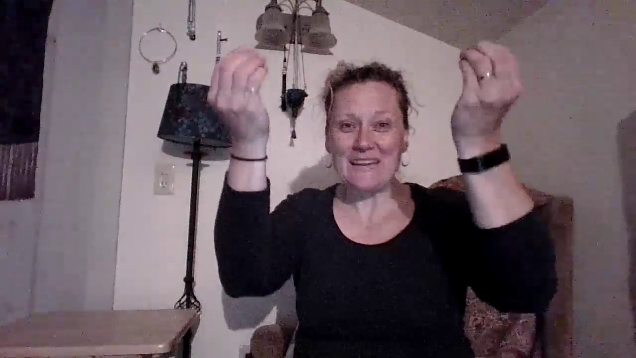 Sing Aloud: "The Itsy Bitsy Spider" With Mrs. Dinsmore