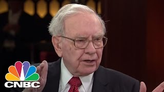 Warren Buffett: WalMart Under A Lot Of Pressure | CNBC