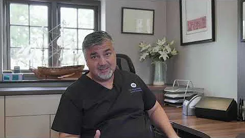 The Cataract Procedure and Fears of Surgery | Amar Alwitry Ophthalmologist and Eye Surgeon