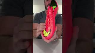 When Nike IGNORED one of their BEST football boots ever  #football #soccer
