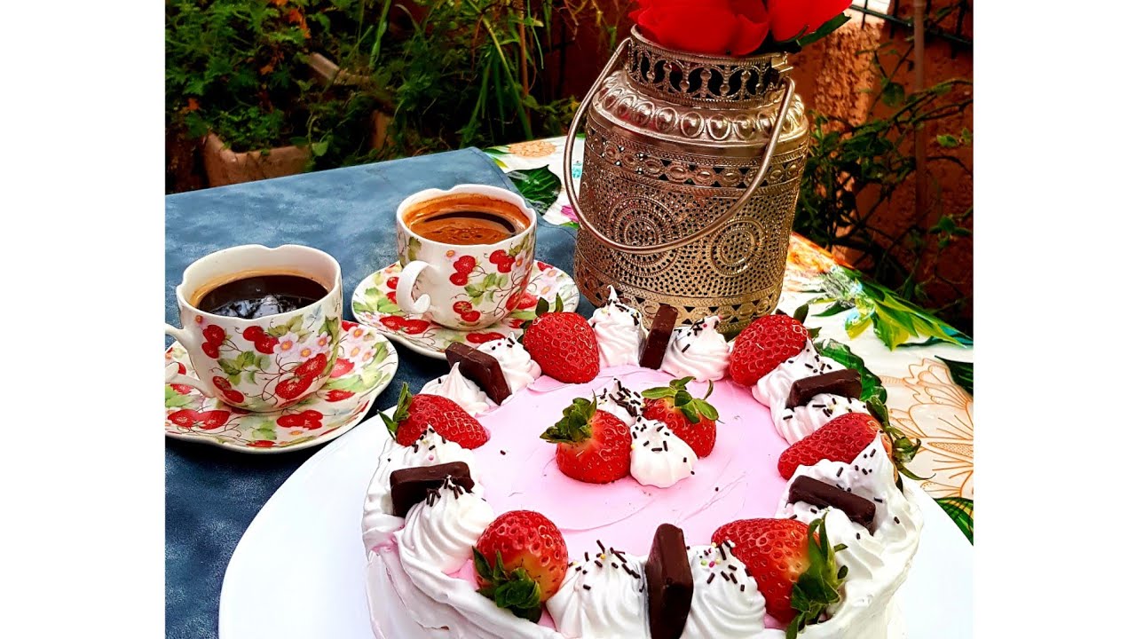 🍓كيكة بالفراولة🍓 بنينة وساهلة و اقتصادية و ناجحة من اول تجربة تصلح لكل المناسبات gâteau à la fraise