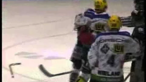 Esa Hofverberg vs. Craig Teeple 2004