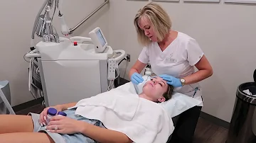 Social Media Influencer Sierra Furtado getting her HALO done at Restore Vein and Skin Centre