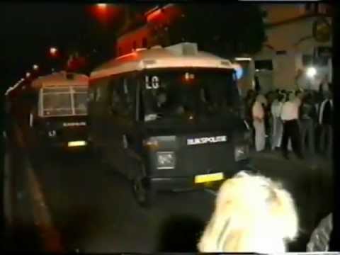 Nederland - Duitsland 1990 Nieuwstraat Kerkrade rellen randale