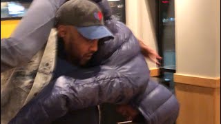 Famous QUEENZFLIP - LOSES HIS MIND IN STARBUCKS OVER BLUEBERRY MUFFINS Net Worth