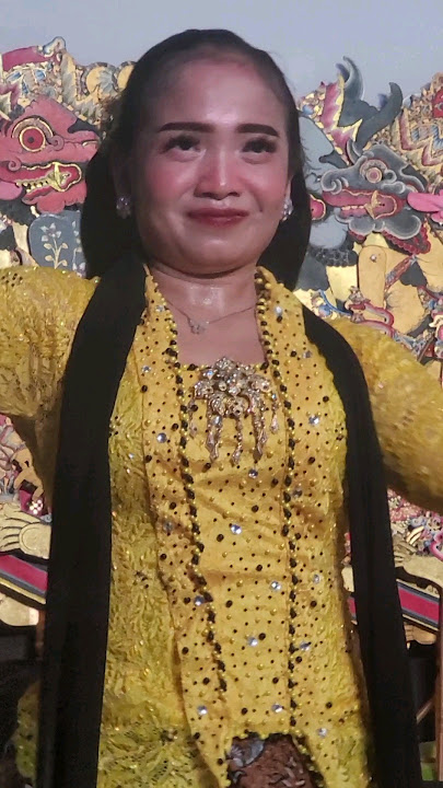 Sinden encus sampai keringetan