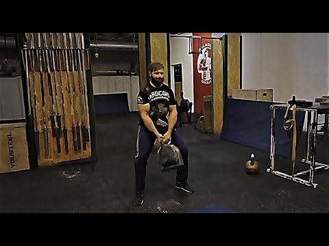 Взятие в стойку гири YOUSTEEL 104 кг двумя руками