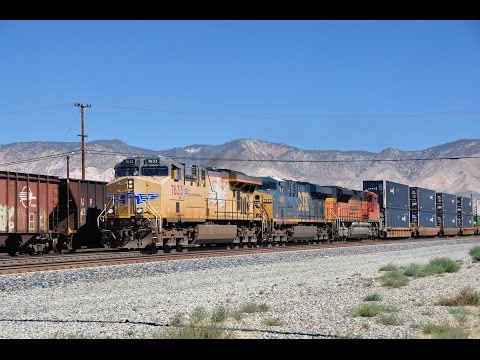 UP Double Stack Train bypass Mojave (Record on Aug 01, 2015)