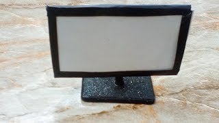 طريقة عمل شاشة LCD/بالكرتون/DIY