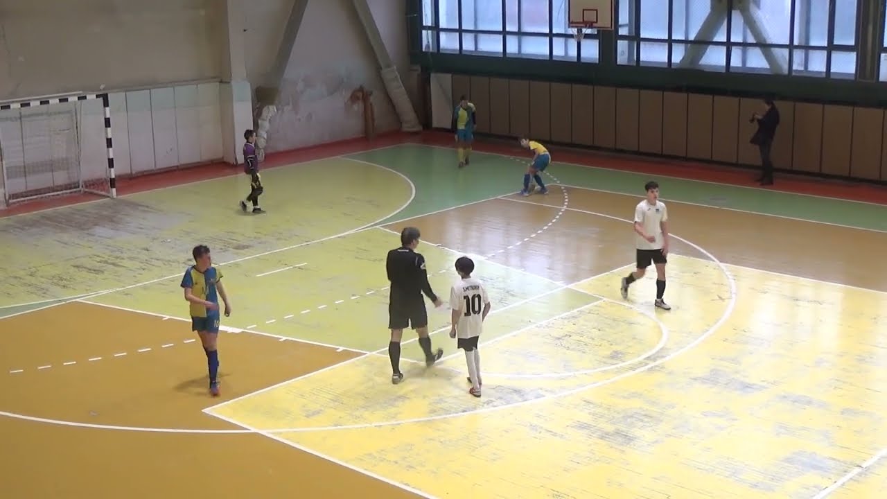 Матч повністю | Futsal Uragan Kyiv 4 : 2 ФАРР 09