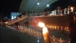 Download lagu Aksi 10.000 lilin dan doa bersama di lapangan Mamasa